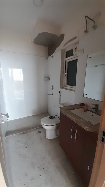 Bathroom in 3 BHK Apartment at Dlf New Town Heights, Rajarhat New Town – for Sale