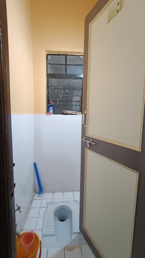 Bathroom in 1 BHK Builder Floor at Balaji Apartments Chintamani Nagar, Chintamani Nagar – for Sale