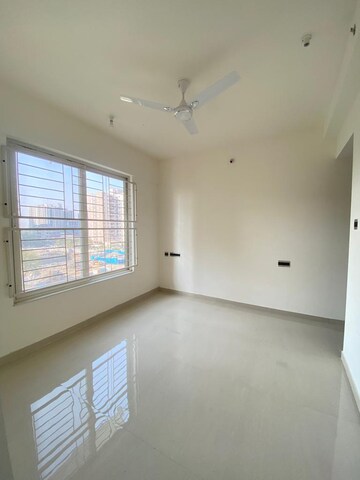 Room in 2 BHK Apartment at Pharande Puneville, Tathawade – for Rent