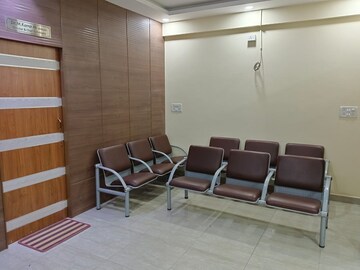 Master Bedroom in 2 BHK Builder Floor at Sultanpalya – for Rent