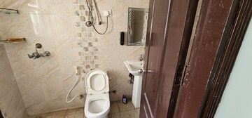 Bathroom in 2 BHK Apartment at Aims Golf Avenue I, Sector 75 – for Rent
