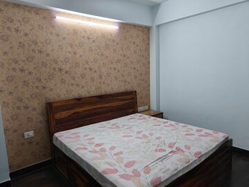 Bedroom in 2 BHK Apartment at Aims Golf Avenue I, Sector 75 – for Rent