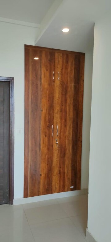Floor Plan in 3 BHK Apartment at Godrej Woods, Sector 43 – for Rent