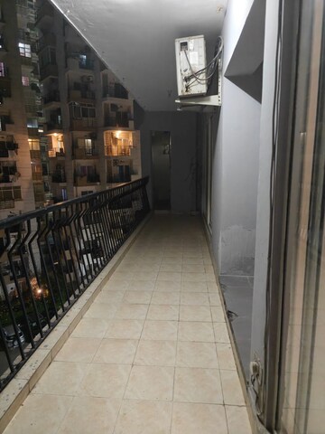 2 BHK Apartment For Rent in Antriksh Golf View, Sector 78