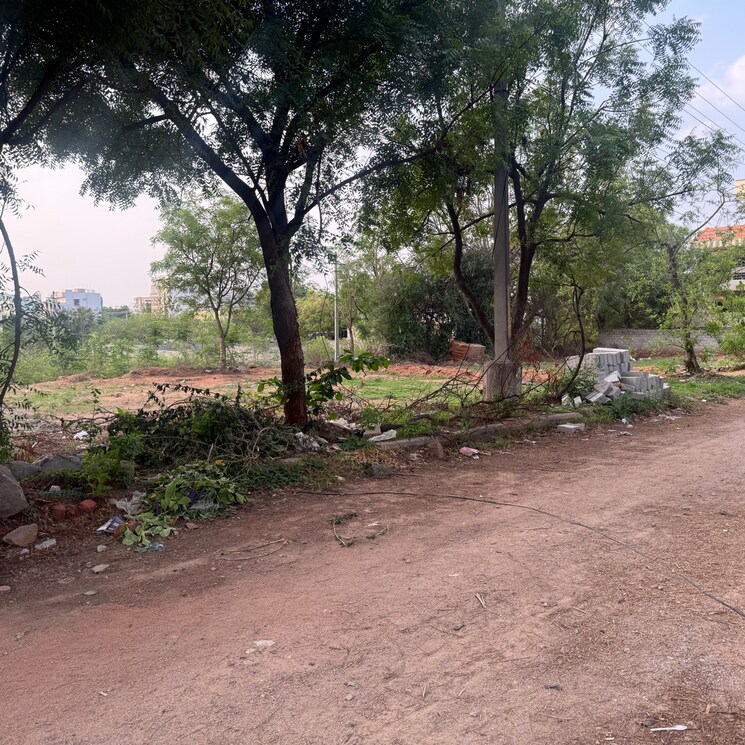 Garden, gk-triad  400 Sq.Yd. Plot In Shaili Gardens Hyderabad 8477006