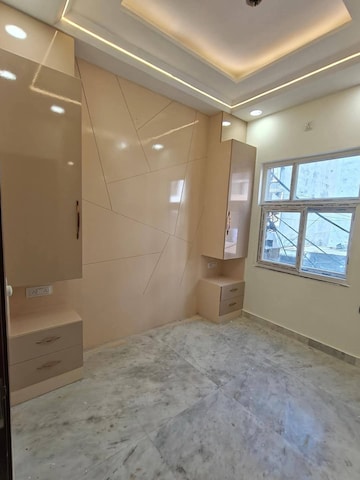 Room in 2 BHK Builder Floor at Migsun Rohini Central, Rohini Sector 22 – for Sale