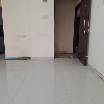 Room in 1 BHK Apartment at Mahape – for Rent