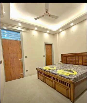 Bedroom in 2 BHK Builder Floor at Kishangarh – for Rent
