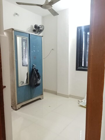 Room in 2 BHK Apartment at Nerul Sector 19 – for Rent