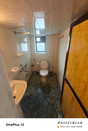Bathroom in 2 BHK Apartment at Nahars Everest, Versova – for Rent