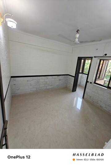 Master Bedroom in 2 BHK Apartment at Nahars Everest, Versova – for Rent