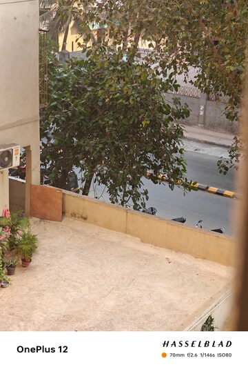 2 BHK Apartment – Map Location View at Nahars Everest, Versova - for Rent