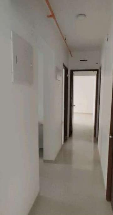 Furnished Amenities in 2 BHK Apartment at Kalpataru Immensa, Kolshet Road – for Rent
