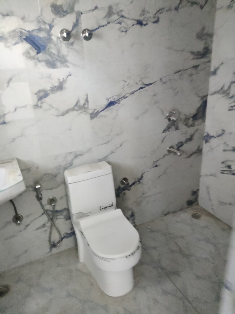 Bathroom, gtm-the-capital 2 Bedroom 1050 Sq.Ft. Apartment In Aman Vihar Dehradun 8477274