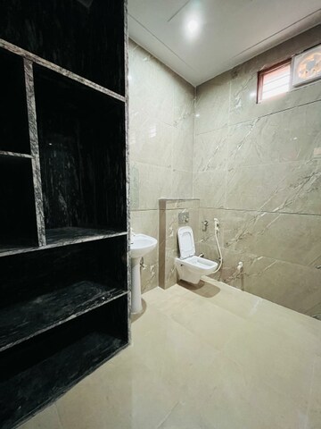 Bathroom in 3 BHK Builder Floor at Sector 64 – for Rent