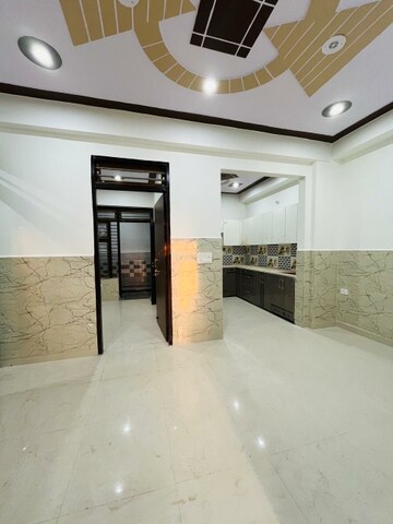 Master Bedroom in 2 BHK Builder Floor at Sector 62 – for Rent