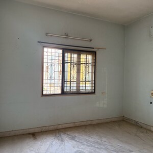 Room in 3 BHK Villa at Devi Kalyan Estates, Vayupuri – for Sale