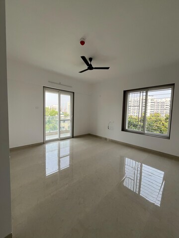 Master Bedroom in 4 BHK Apartment at Pandit Javdekar Dharmesh, Shivajinagar – for Rent