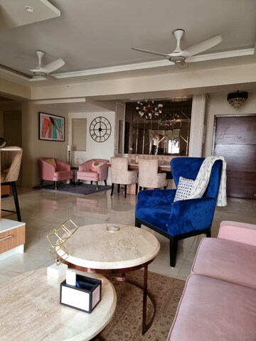 Master Plan in 3 BHK Apartment at DLF The Skycourt, Sector 86 – for Rent