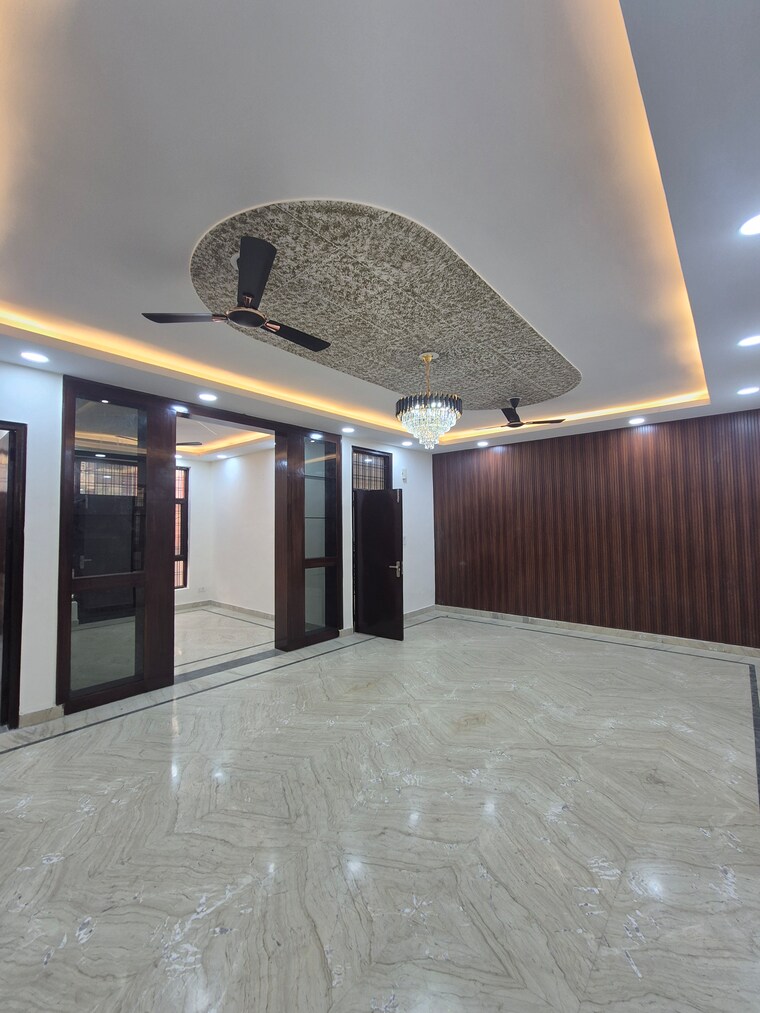 Master Bedroom, sector 91 4 Bedroom 250 Sq.Yd. Builder Floor In Sector 91 Faridabad 8477336