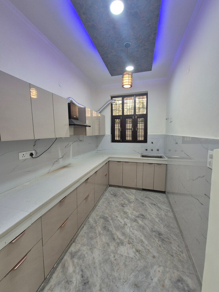 Exterior View, sector 91 4 Bedroom 250 Sq.Yd. Builder Floor In Sector 91 Faridabad 8477336