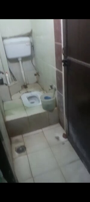 Bathroom in 1 BHK Builder Floor at New Ashok Nagar – for Sale