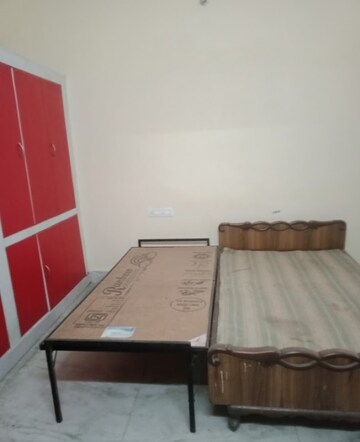 Room in 2 BHK Villa at Aliganj – for Rent