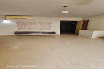 2.5 BHK Apartment For Rent in Kalpataru Aura, Ghatkopar West