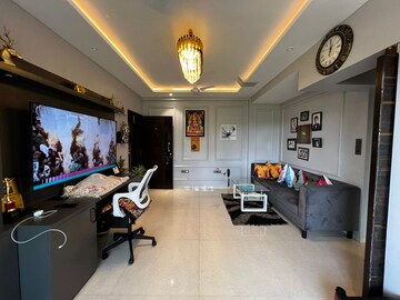 Building Lobby in 3 BHK Apartment at Dhaval Sunrise Orlem, Malad West – for Sale