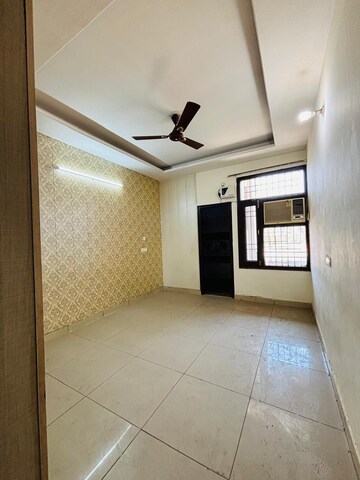 Master Bedroom in 2 BHK Builder Floor at Kishanpura – for Sale