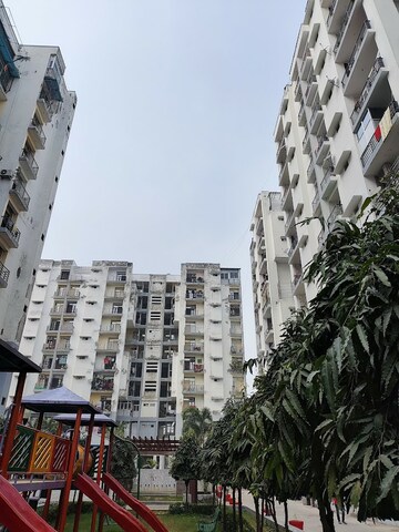 Living Room in 2 BHK Apartment at Goel Heights, Faizabad Road – for Rent