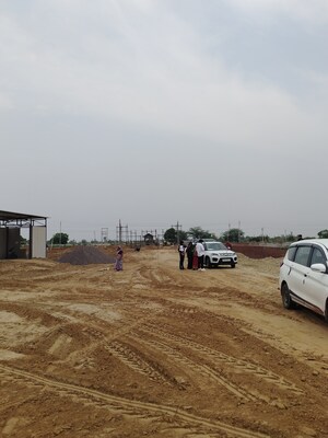  Plot – Exterior View View at Chhata - for Sale