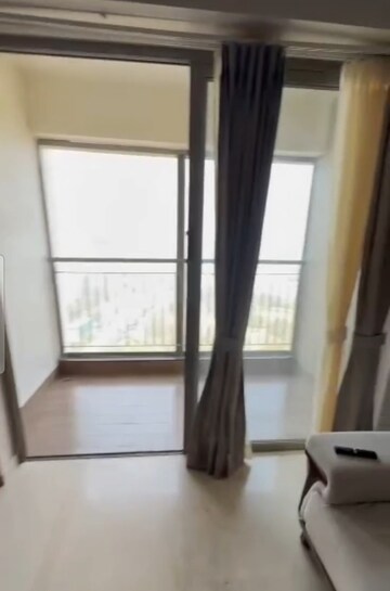 Master Bedroom in 2 BHK Apartment at Kalpataru Paramount, Kapur Bawdi – for Rent
