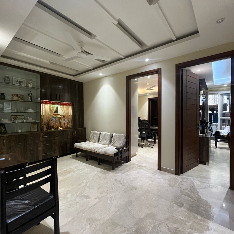 Room, malviya nagar 3 Bedroom 1935 Sq.Ft. Builder Floor In Malviya Nagar Delhi 8477579