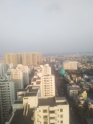 Living Room in 2 BHK Apartment at Bengal Peerless Avidipta, Em Bypass – for Sale