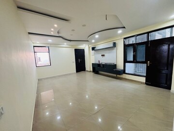 Master Bedroom in 3 BHK Apartment at VVIP Addresses, Raj Nagar Extension – for Rent