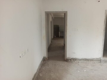 Room in 3 BHK Apartment at Kondapur – for Sale