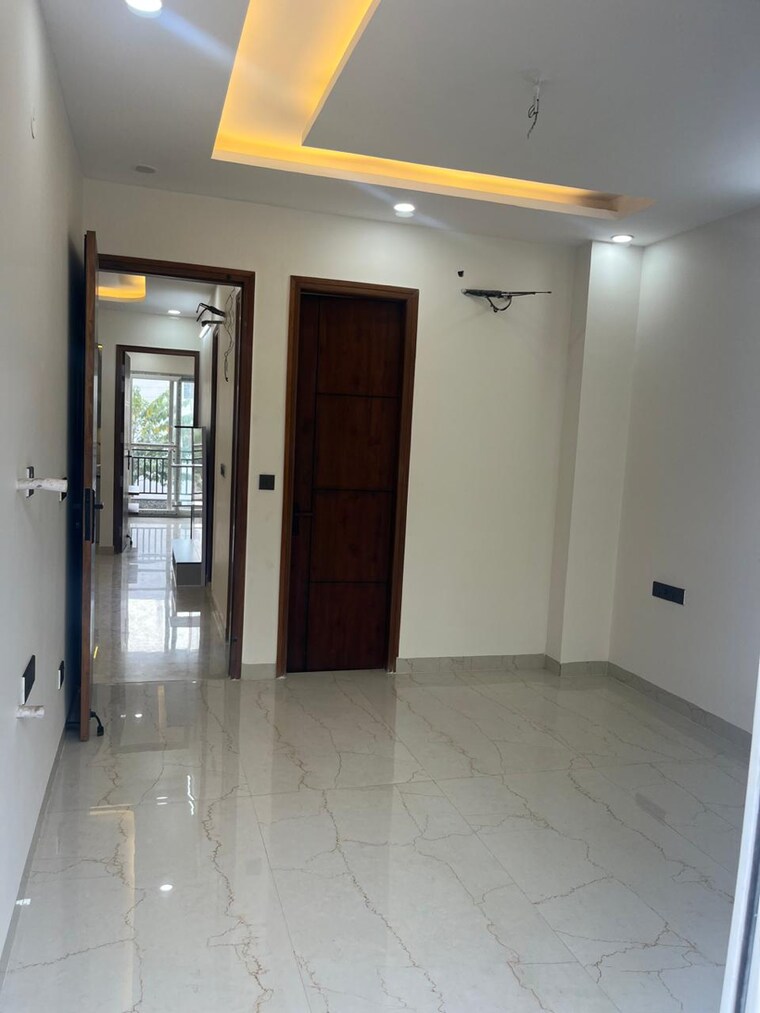 Room, sector 57 3.5 Bedroom 202 Sq.Yd. Builder Floor In Sector 57 Gurgaon 8477626