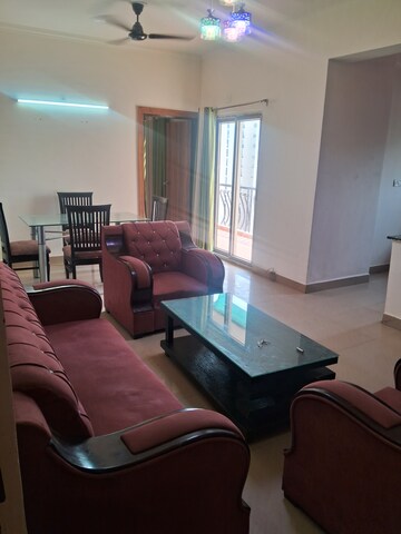 Floor Plan in 2.5 BHK Apartment at Aims Golf City, Sector 75 – for Rent