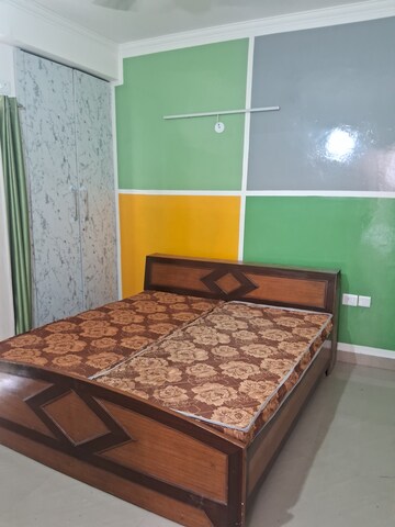 Floor Plan in 2.5 BHK Apartment at Aims Golf City, Sector 75 – for Rent