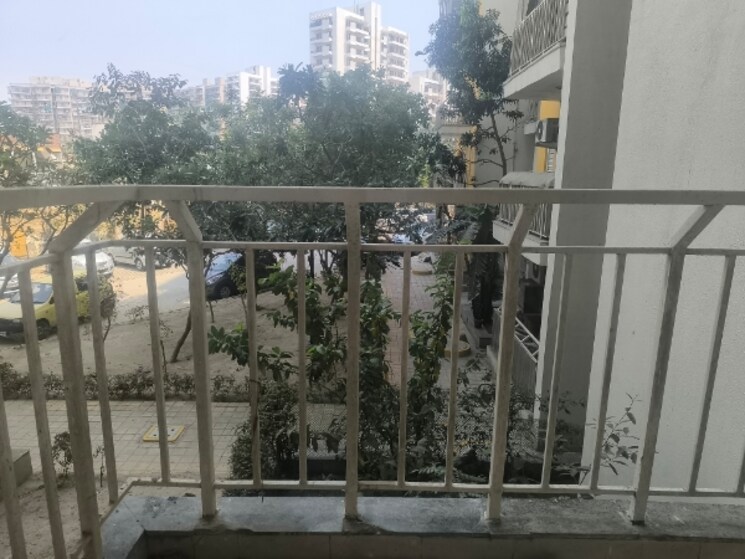 Swimming Pool, bptp-park-grandeura 2 Bedroom 1300 Sq.Ft. Apartment In Sector 82 Faridabad 8477691