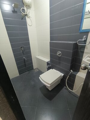 Building Lobby in 1 BHK Apartment at Siddhi Highland Park Phase 2, Kapur Bawdi – for Sale