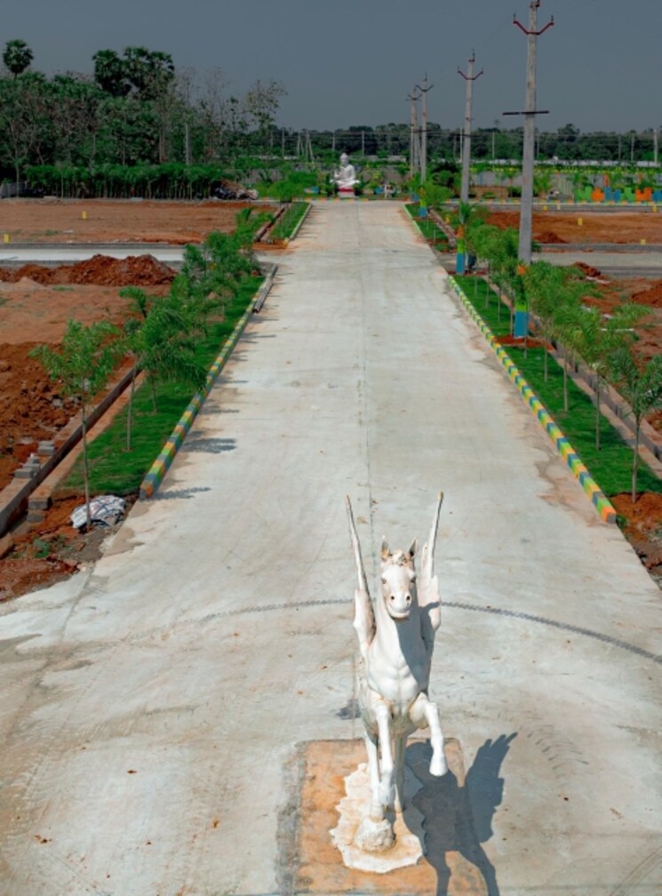 Garden, bhogapuram  168 Sq.Yd. Plot In Bhogapuram Vizag 8477695