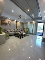 4 BHK + Pooja Room 2200 Sq.Ft. Builder Floor in Sector 67