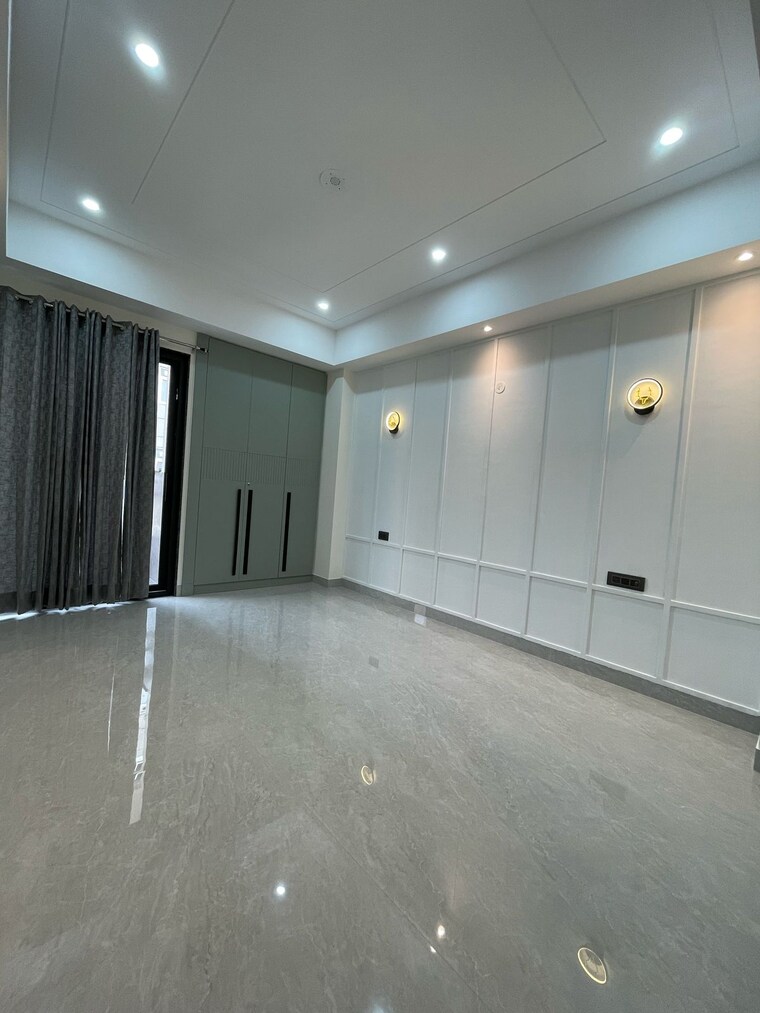 Master Bedroom, sector 67 4 Bedroom 2200 Sq.Ft. Builder Floor In Sector 67 Gurgaon 8477741