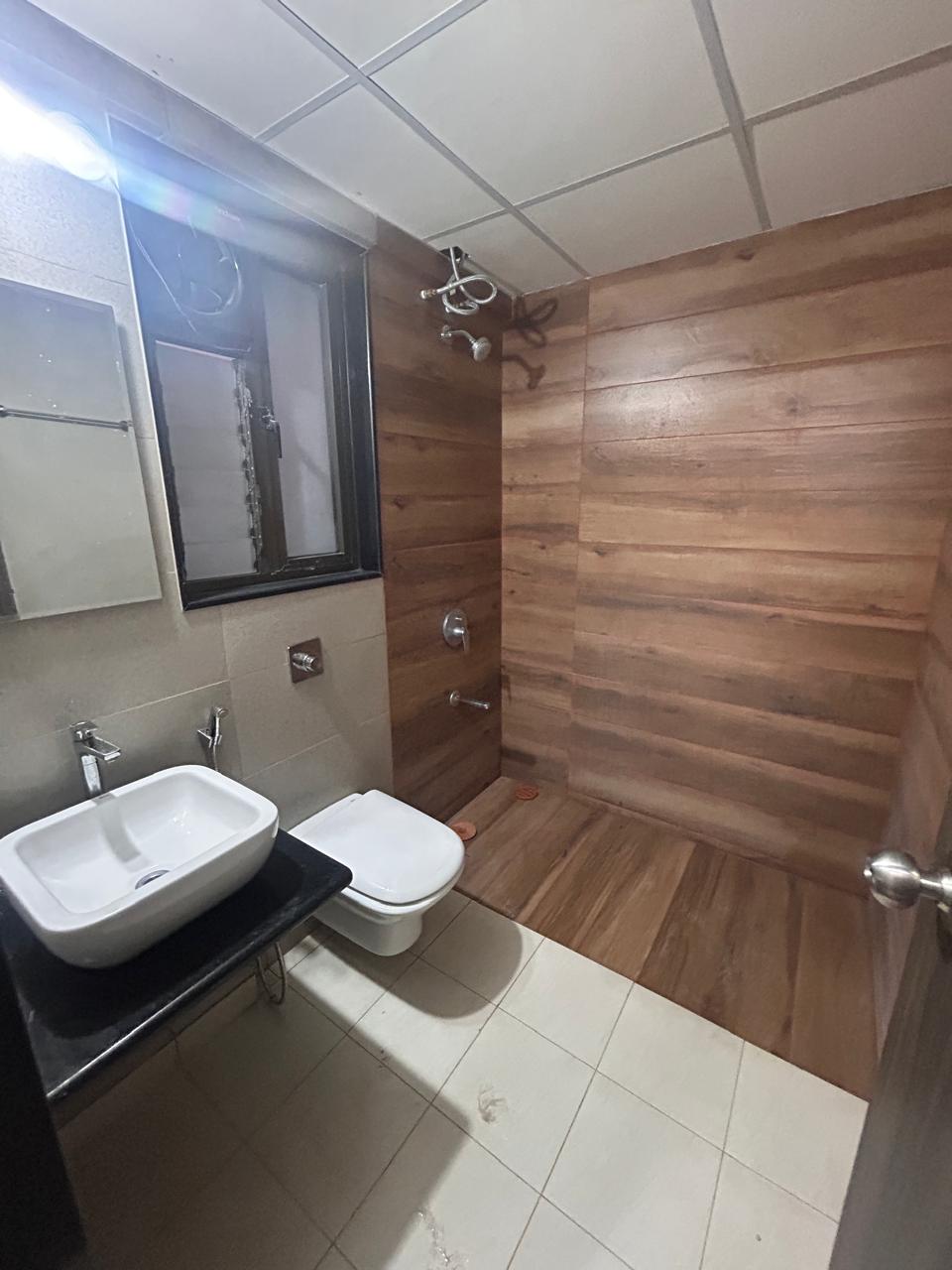 1 BHK + Pooja Room Apartment For Sale in Kolte Patil Life Republic