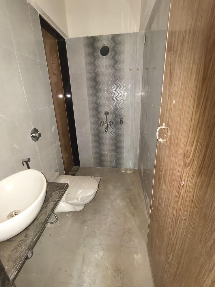 Bathroom, vihang-hills 1 Bedroom 650 Sq.Ft. Apartment In Ghodbunder Road Thane 8477771