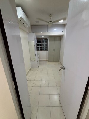 Room in 1.5 BHK Apartment at Sai Abhishek CHS, Goregaon East – for Sale