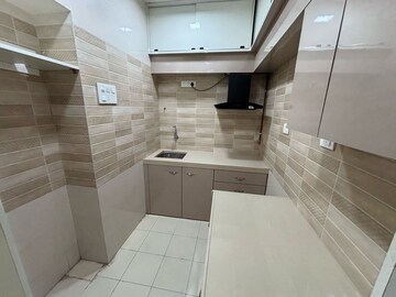 Kitchen in 1.5 BHK Apartment at Sai Abhishek CHS, Goregaon East – for Sale