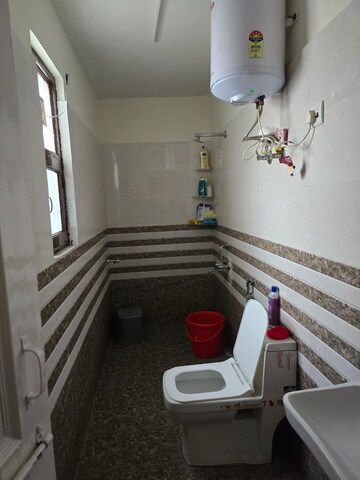 Bathroom in 3 BHK Independent House at Sector 31 – for Rent